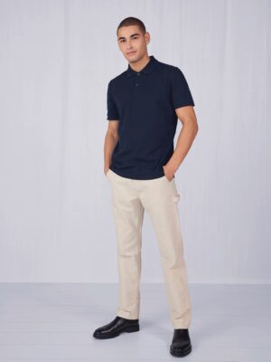 Polo B&C My Polo 180 homme, 100 % coton Ring‑Spun pré‑rétréci, 180 g/m², piqué fin haute densité. Coupe classique, surface lisse idéale pour flocage, broderie, impression professionnelle. navy