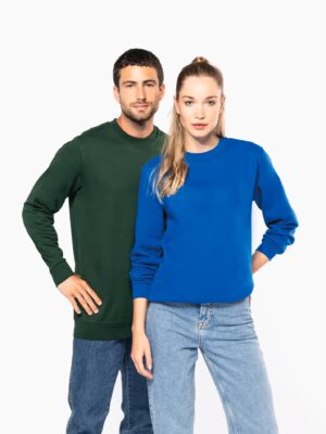 Sweat unisexe Kariban K4040. 50 % coton / 50 % polyester recyclé post-consumer, 280 g/m². Confortable, durable et parfait pour la personnalisation textile responsable. bleu royal/vert foret