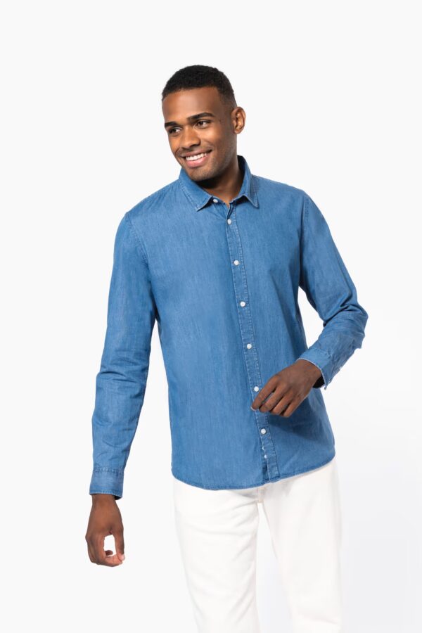Chemise denim Kariban K512 manches longues pour homme. 100 % coton délavé, 170 g/m². Style casual et idéale pour broderie ou flocage pro.