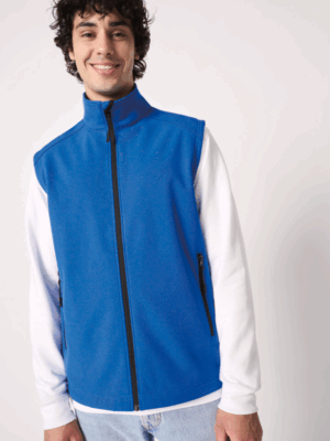 Le bodywarmer softshell IB413 iWear unisexe est léger, respirant et personnalisable, parfait pour le travail, les activités outdoor et les événements.