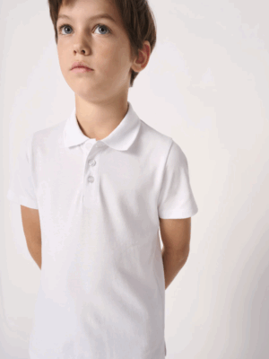 Polo IB297 enfant en piqué de coton. Confortable, respirant et résistant, idéal pour écoles, clubs et associations. Personnalisable selon vos besoins.