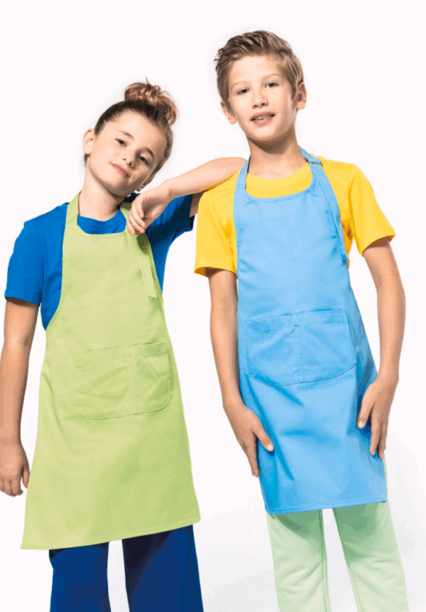 Tablier enfant K889 Kariban. Résistant et facile d’entretien, idéal pour ateliers, activités scolaires et personnalisation textile. Disponible en plusieurs coloris.