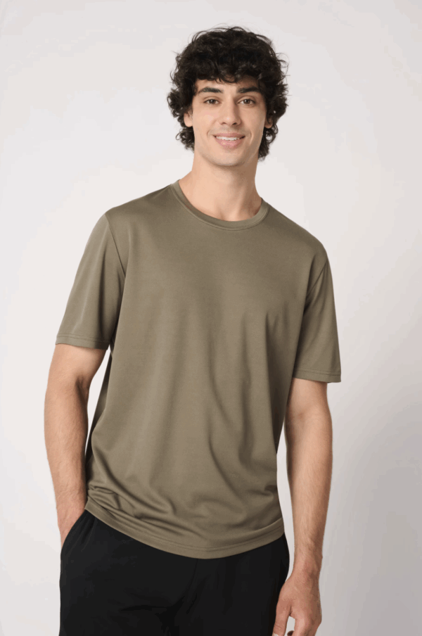 T-shirt sport IB300 Mercury homme iDeal Basic. Léger, respirant et confortable, idéal pour le sport, les clubs, les événements et la personnalisation textile.