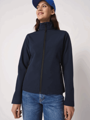 Découvrez la veste softshell 2 couches femme IB411 : coupe féminine, déperlante, chaude et parfaite pour la personnalisation.