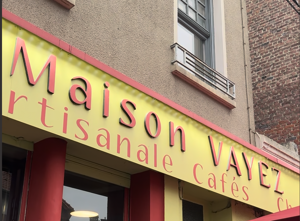 MAISON VAYEZ