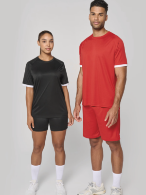 Le PA4045 est un maillot multisport unisexe en polyester, léger, respirant et résistant, idéal pour le sport comme pour la personnalisation textile.